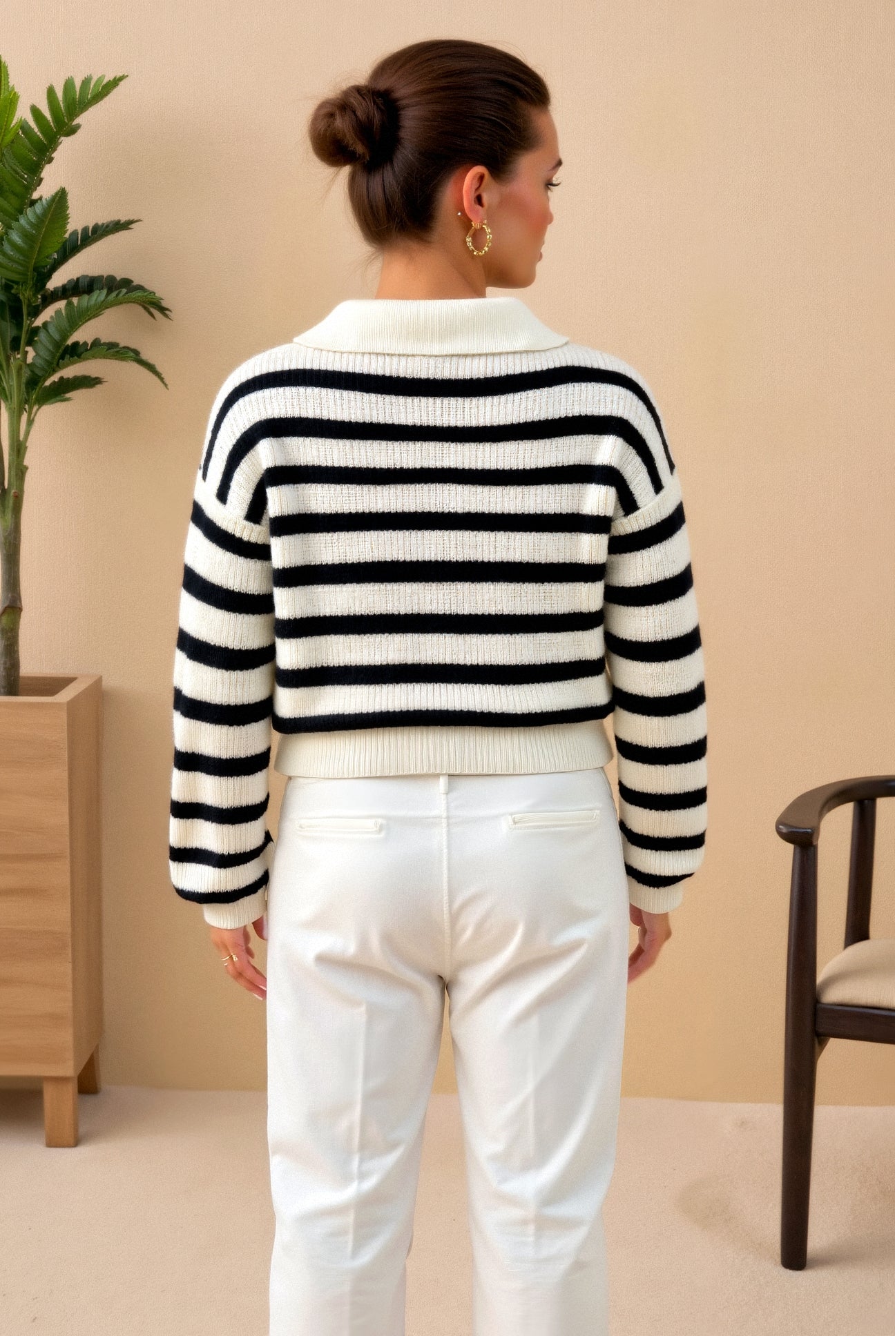 Elegant Heavy Striped Pattern Quarter Zip Collared Sweater